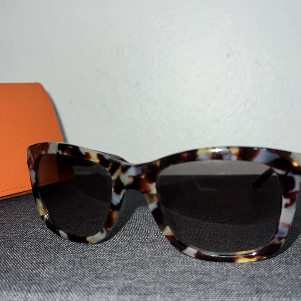 Tory Burch - Picture 3 of 4